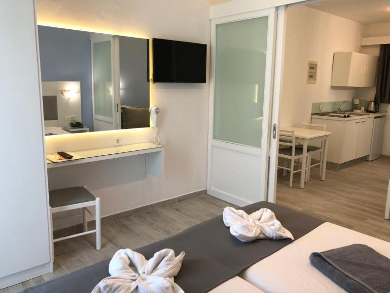 Katia Hotel Іялісос Екстер'єр фото
